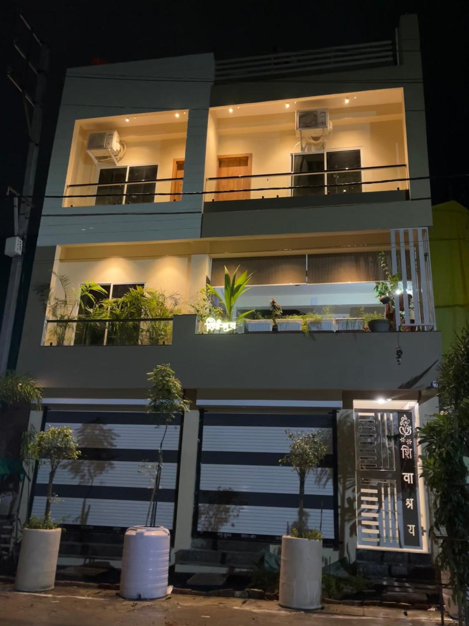 Hotel Shivashray Luxury Stays & Inn Ujjain Exterior photo