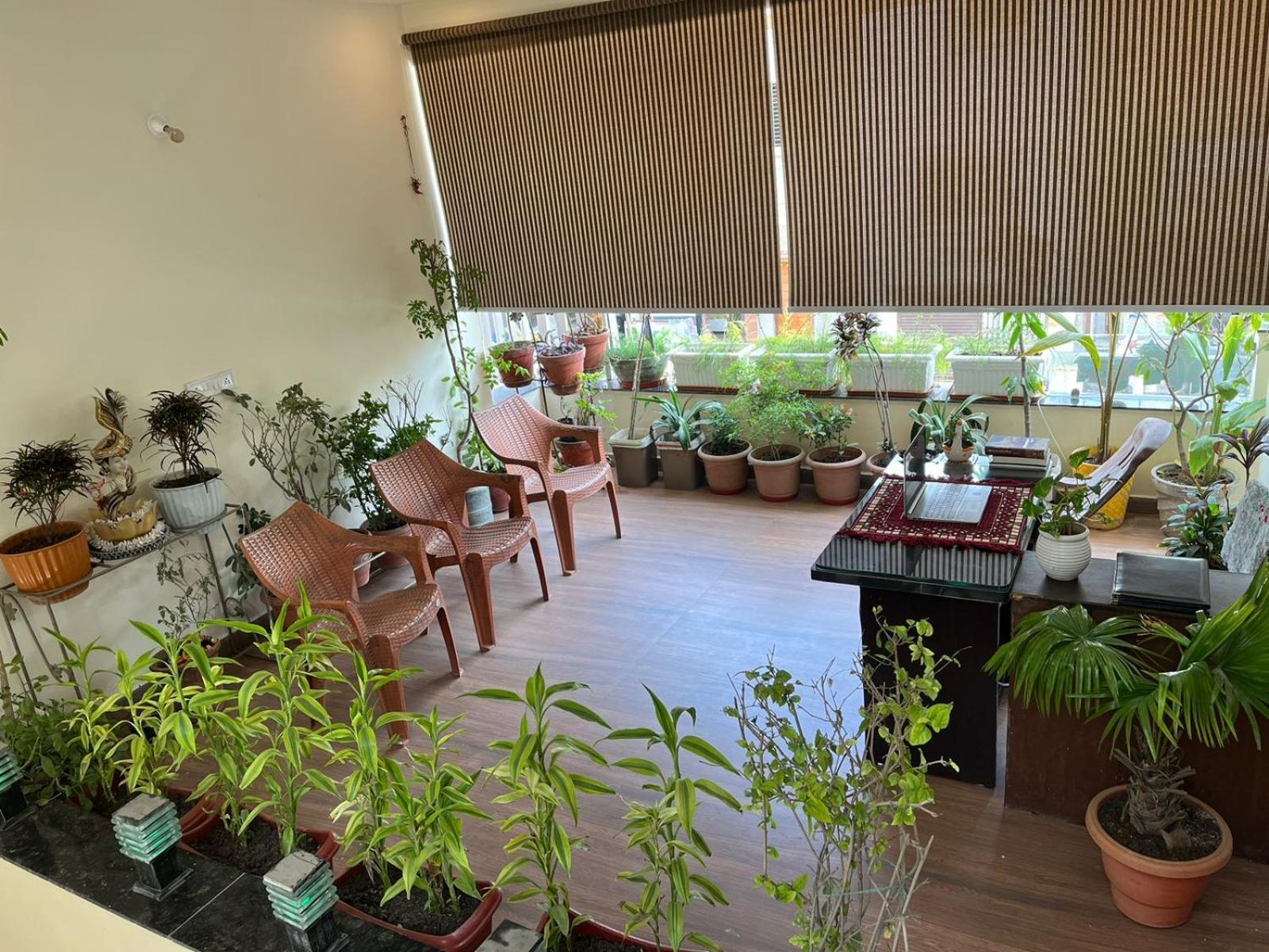Hotel Shivashray Luxury Stays & Inn Ujjain Exterior photo