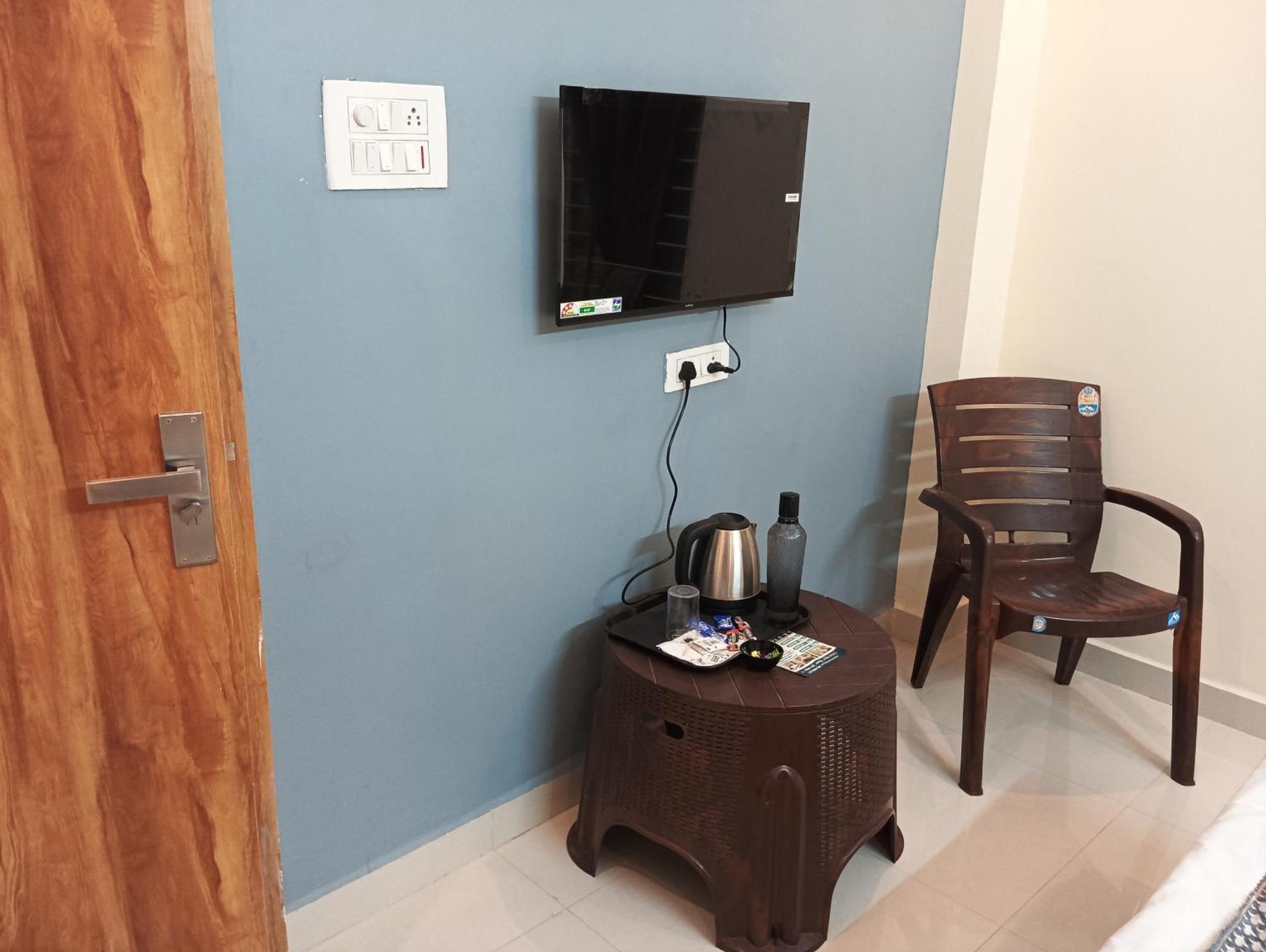 Hotel Shivashray Luxury Stays & Inn Ujjain Exterior photo