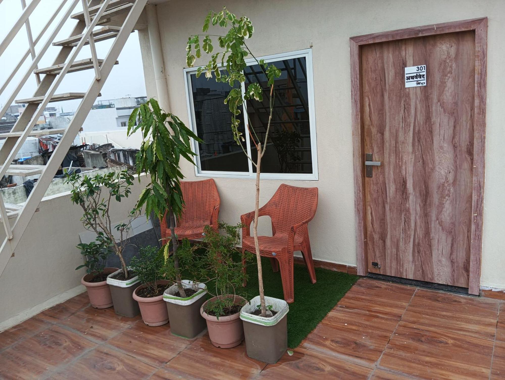Hotel Shivashray Luxury Stays & Inn Ujjain Room photo